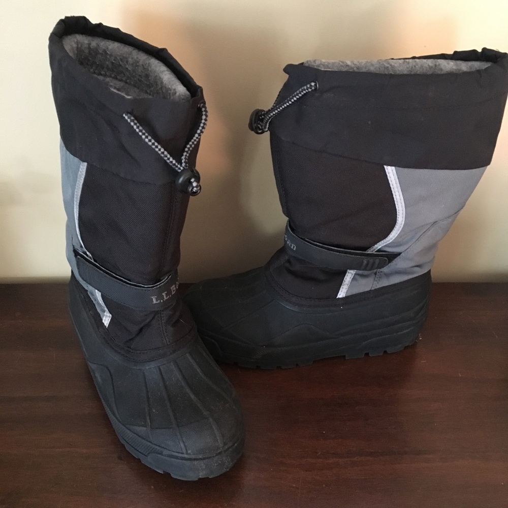 Boys size 5 LL Bean Northwoods Boots